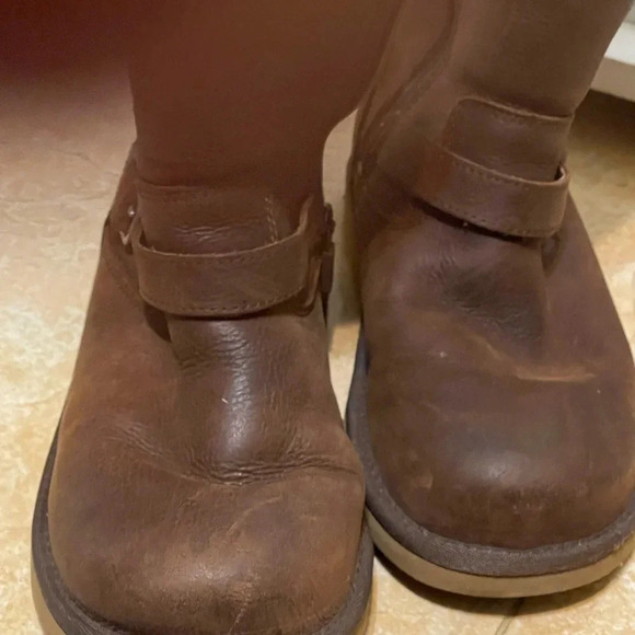 UGG AUS KENSINGTON Leather Sheepskin Brown Harness Biker Boot  Women Size 5 - Picture 7 of 11